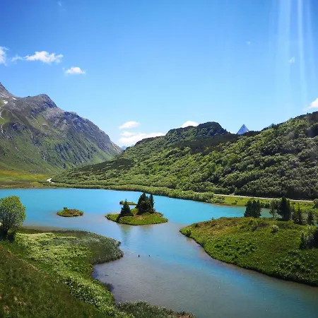 Lerch * Sankt Gallenkirch