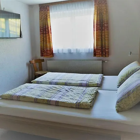 Lerch * Sankt Gallenkirch
